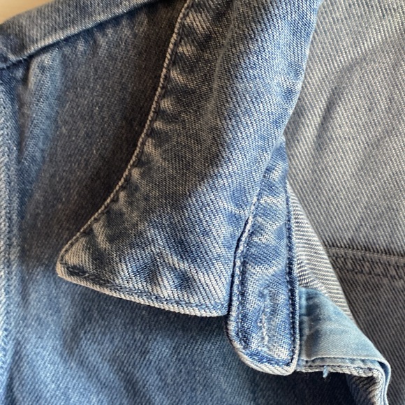 YFB NWT Hank Denim Tie Waist Sleeveless Breast Pockets Button Close Top large - Picture 7 of 13